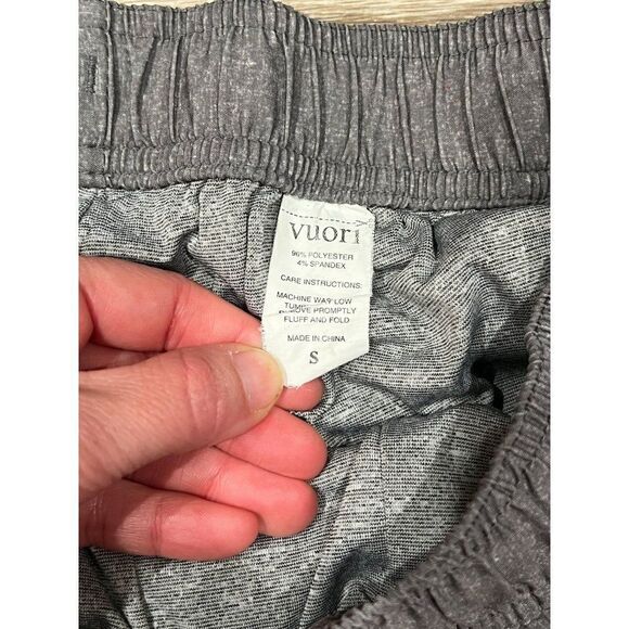 Vuori Men Stripe Kore Short, Size Small - Picture 3 of 4